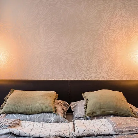Spacious 3br By Fashion Street Appartamento Budapest