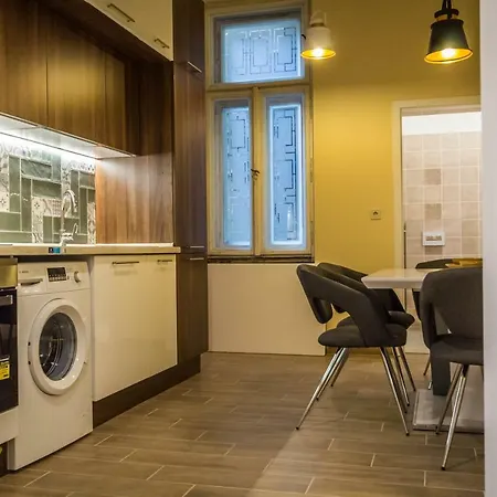 Apartmán Spacious 3br By Fashion Street